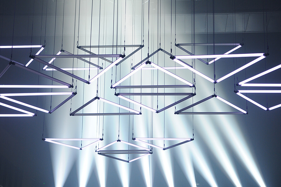 Steps To Take When Choosing Kinetic Lights